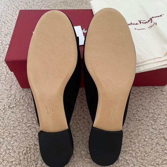 Salvatore Ferragamo Black 'Emile' bow suede mules slide flats Size 6.5C - Picture 11 of 11